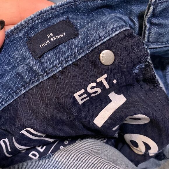 GAP True Skinny Jeans - Picture 4 of 4